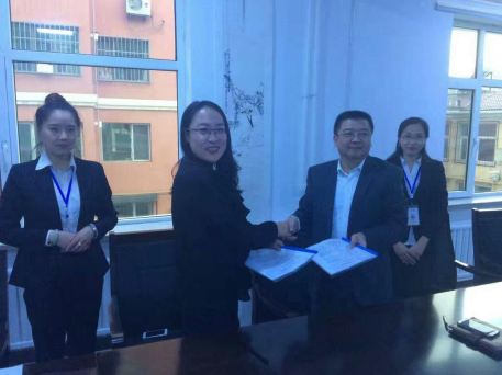 宝运莱王总与包头市卉祥源公司掌管人签约 宝运莱王总与包头市卉祥源公司掌管人签约